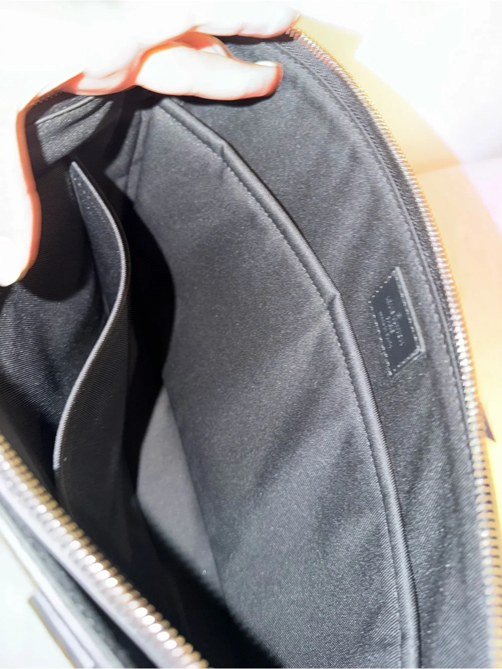 Louis Vuitton - Damier Graphite Anton Briefcase